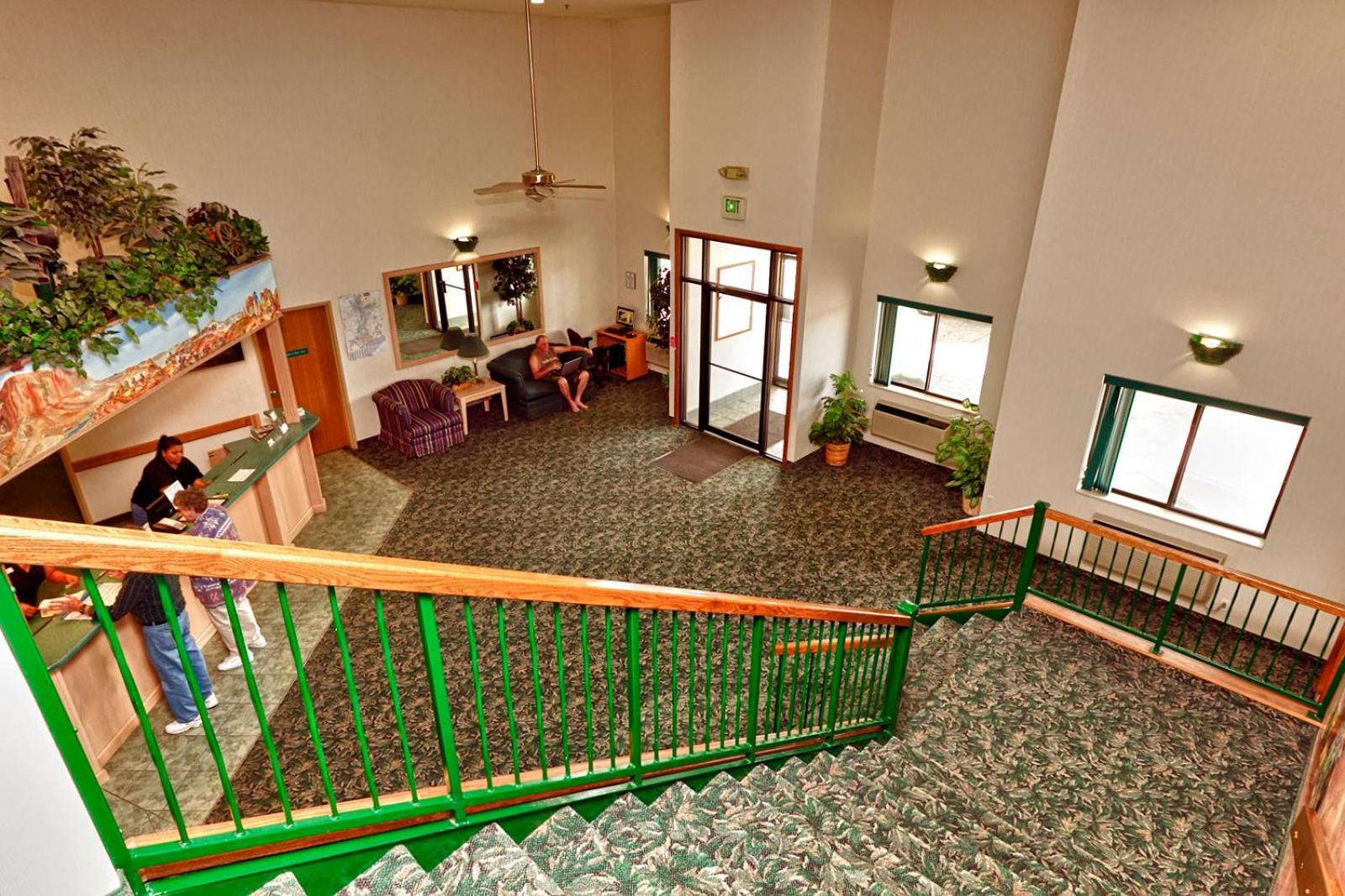בלאנדינג Arch Canyon Inn מראה חיצוני תמונה